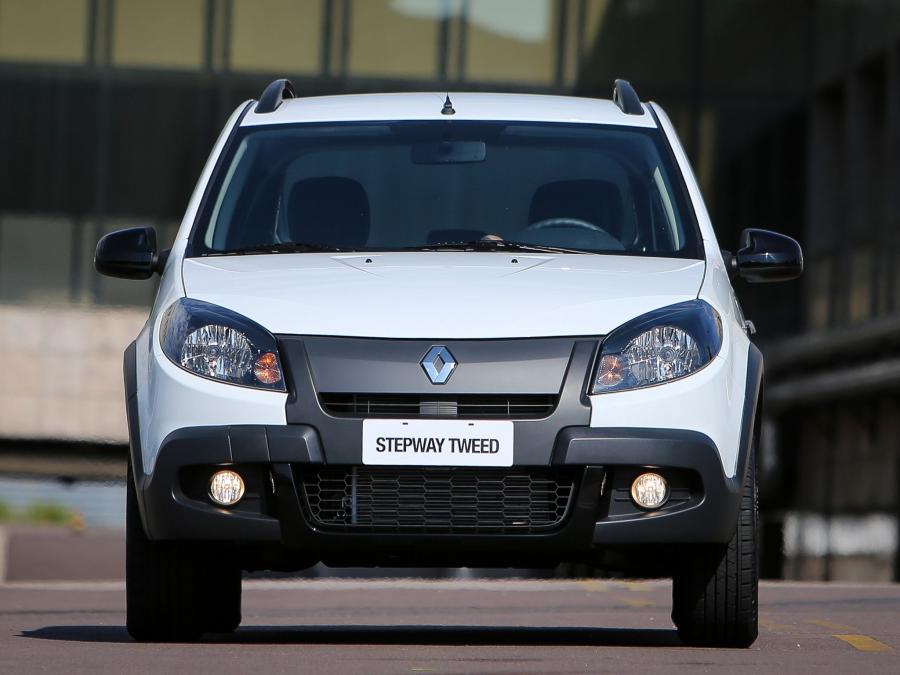  Renault Sandero Stepway Tweed 2014 года  (фото 12 из 16)
